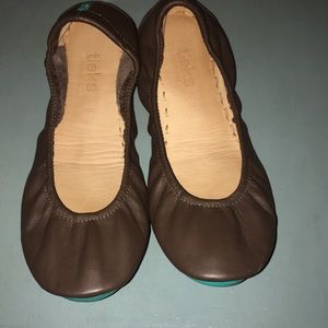 Chocolate Brown Tieks